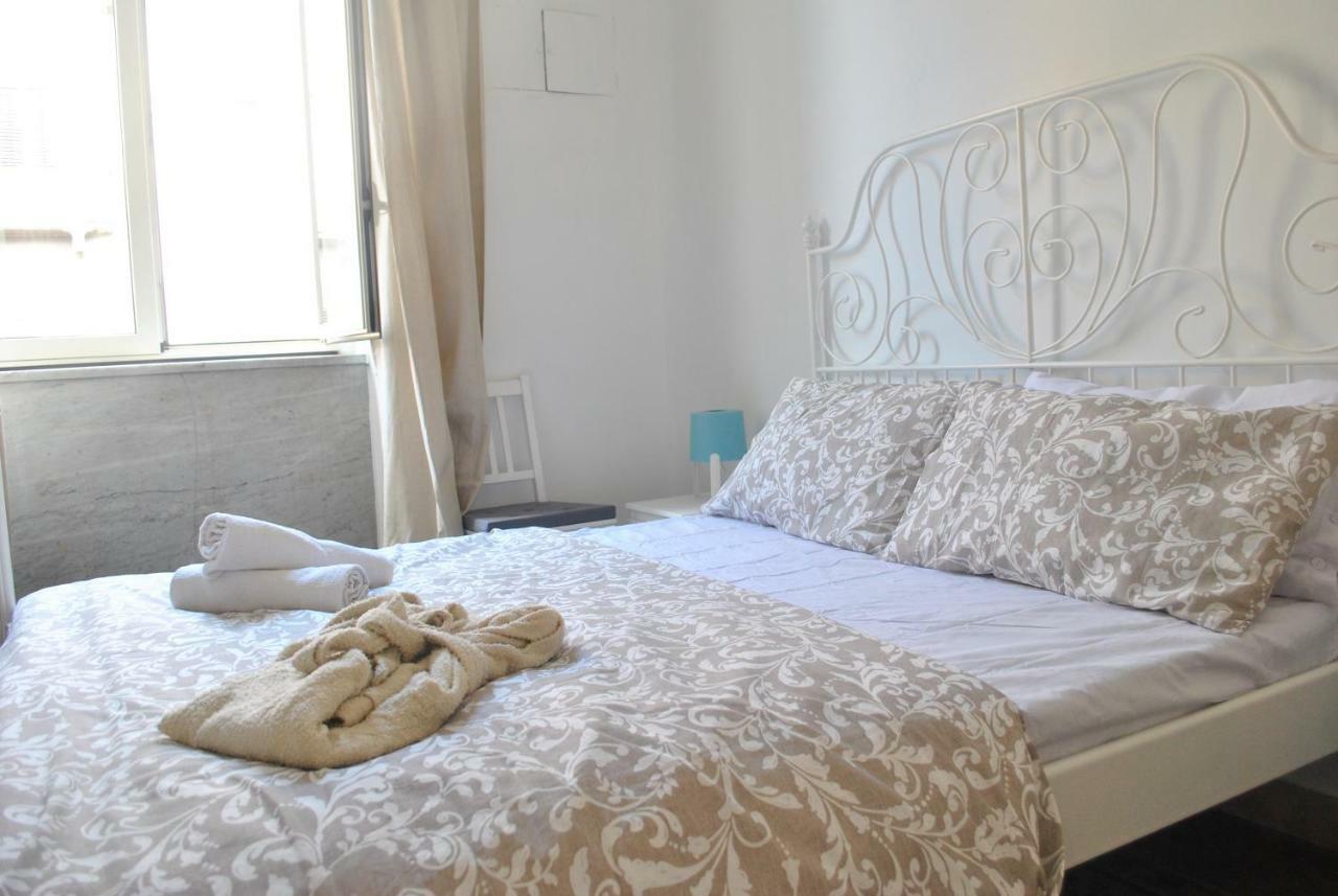 Sunrise Hostel & Rooms Палермо Экстерьер фото